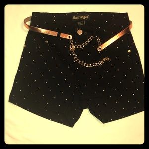 NWT Cute casual shorts.